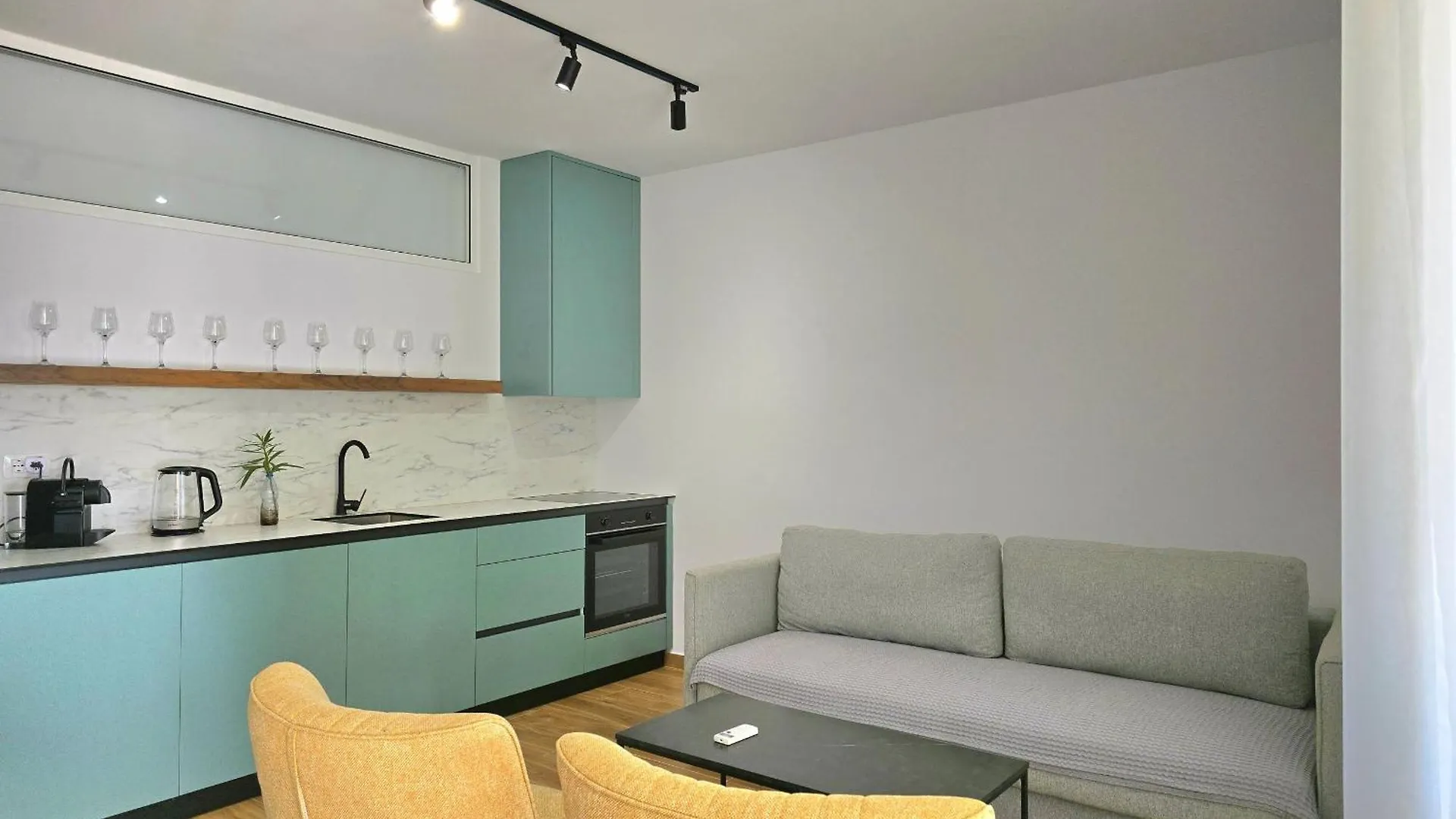 Cozy Beach Apartment - 296 Dıraç