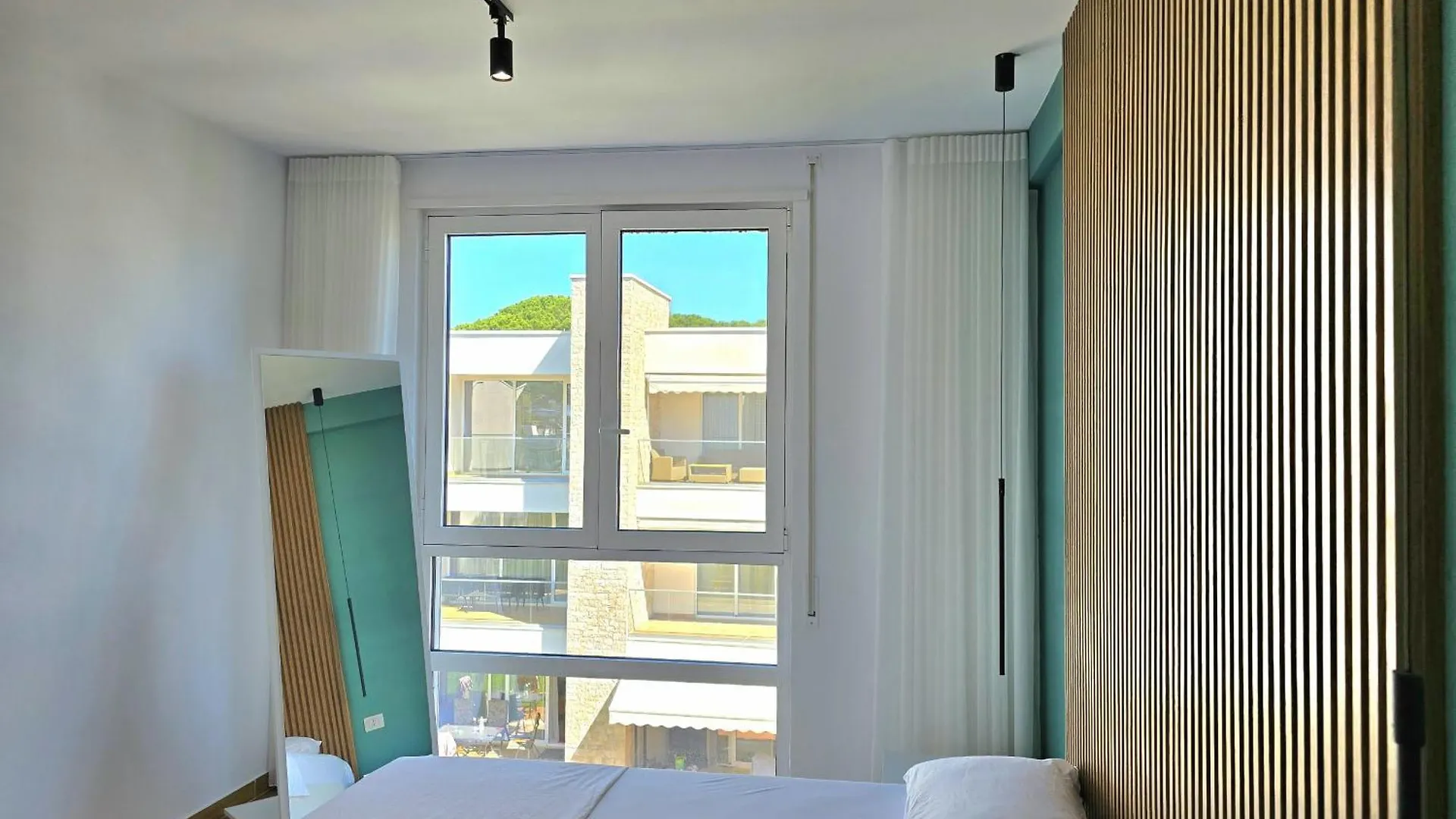 Cozy Beach Apartment - 296 Dıraç 0*,  Arnavutluk