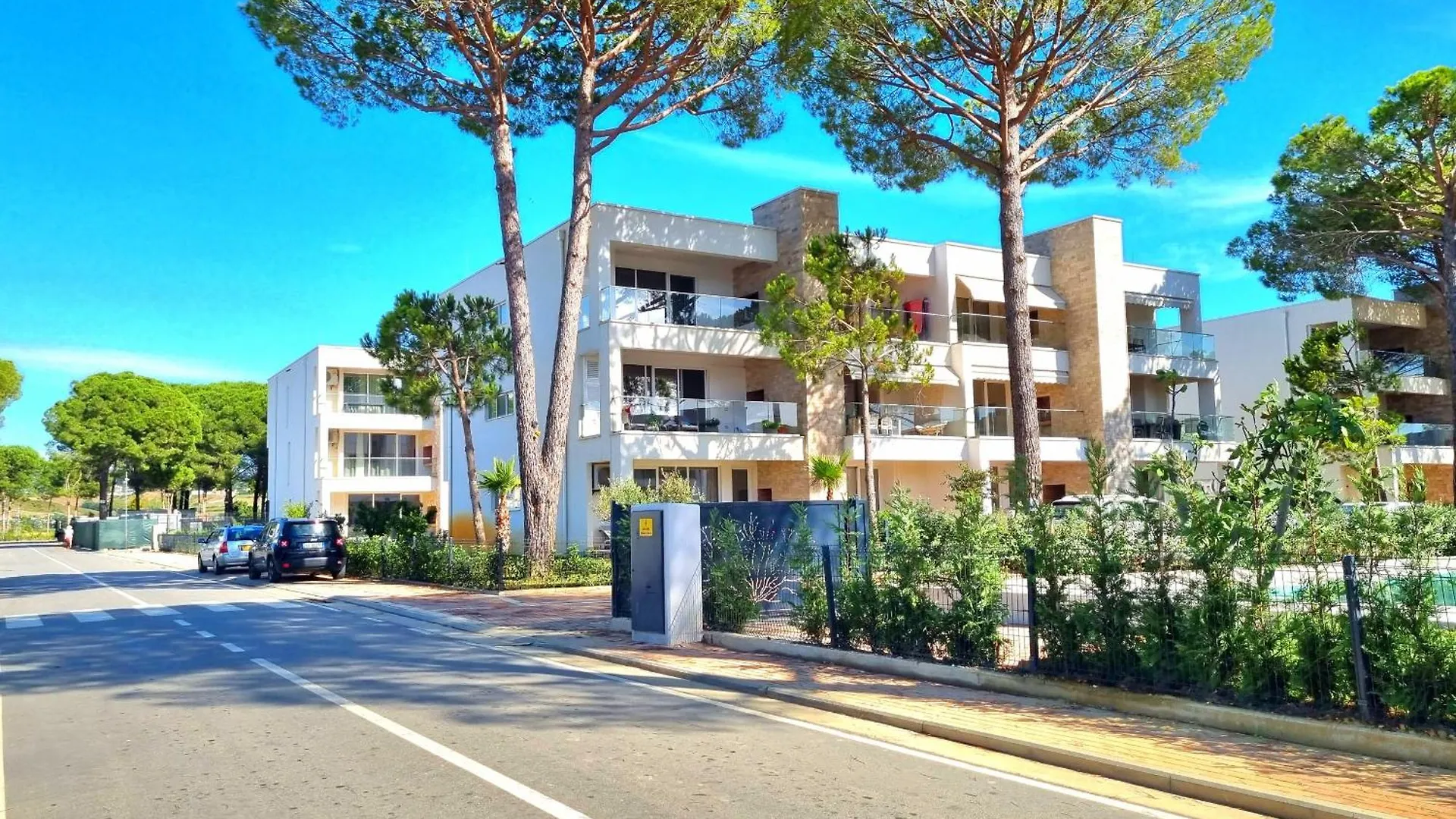 Cozy Beach Apartment - 296 Dıraç 0*,