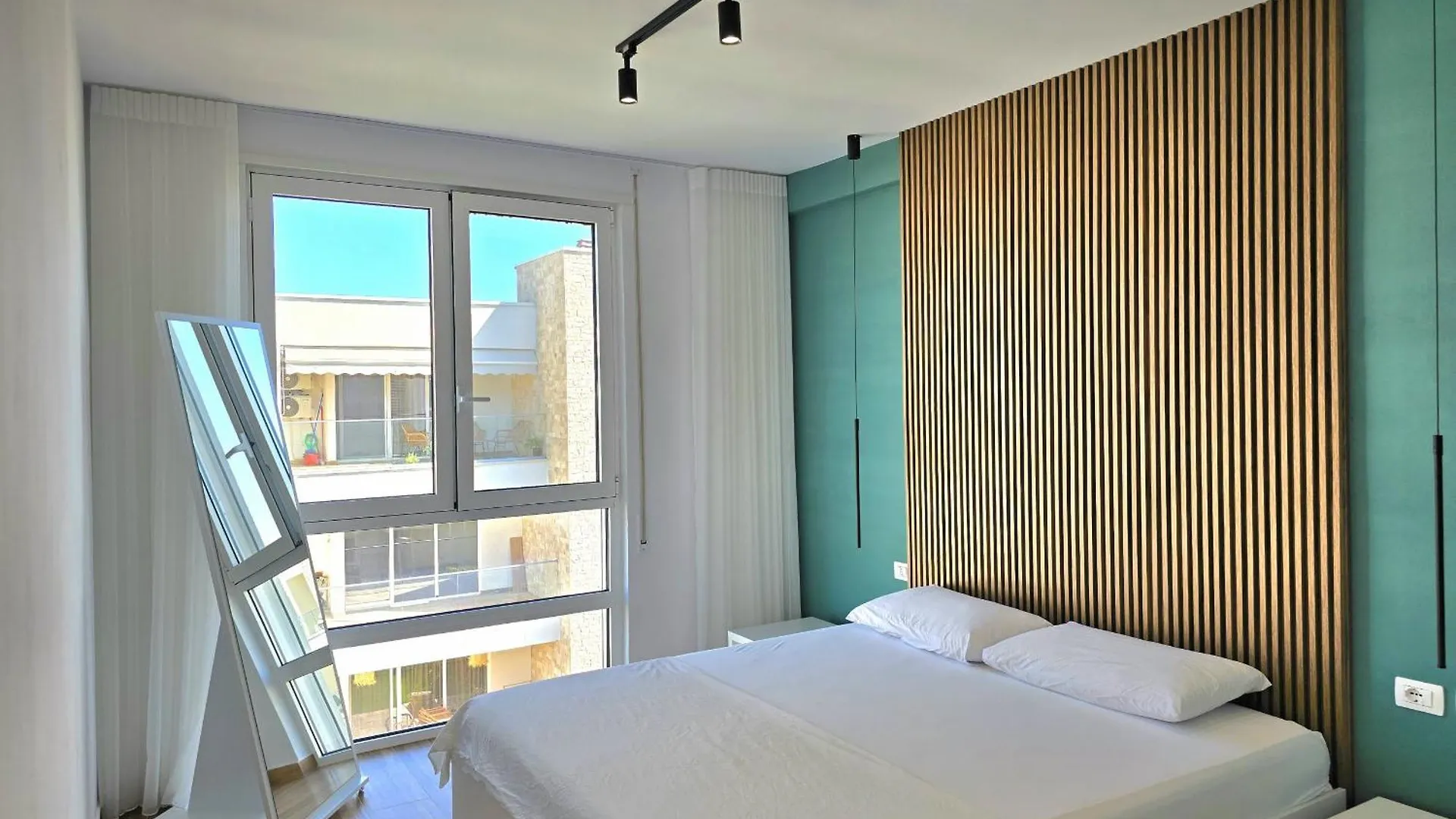Cozy Beach Apartment - 296 Dıraç 0*,  Arnavutluk